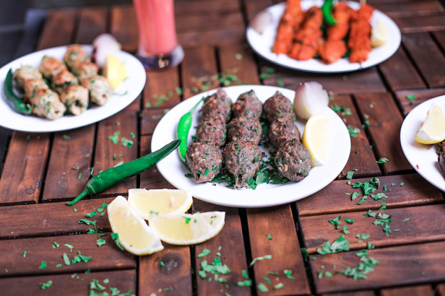 عالم المشاوي للكباب البلدي والمشويات - الضيافة