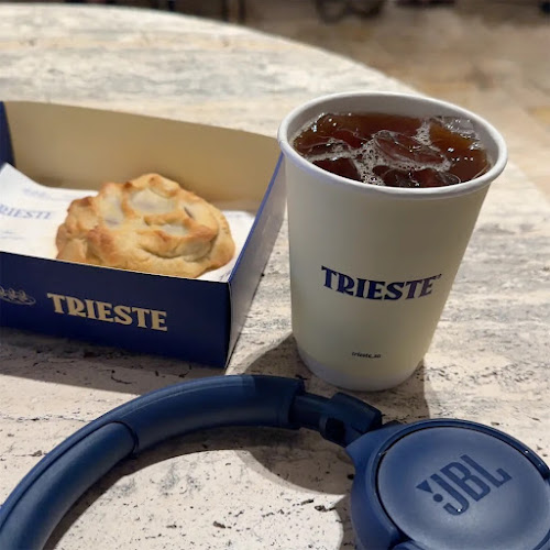 Comentarii opinii despre TRIESTE