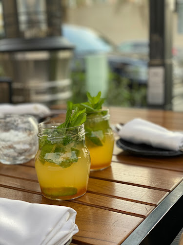 فارزي كافيه - الضيافة