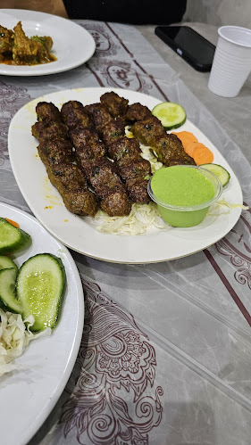 مطعم نرالا الشرفية - الضيافة