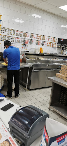 Opinii despre Domino's Pizza دومينوز بيتزا în المدينة المنورة - الضيافة