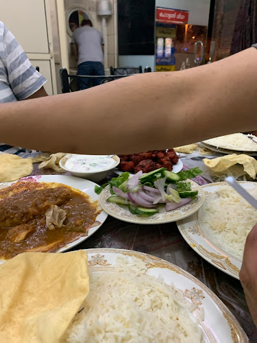 مطعم طبق برياني