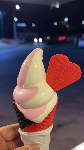 ايسكريم ايس لودي