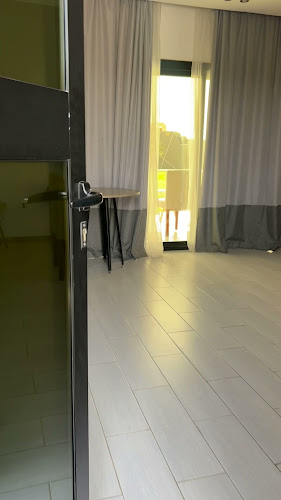 بيتزا الشاطئ - الضيافة