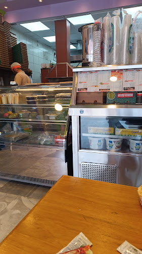 Opinii despre فطائر عائلتي اللبنانية în جدة - الضيافة