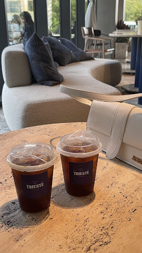 طريق الملك عبدالعزيز، الشاطئ، جدة 23514