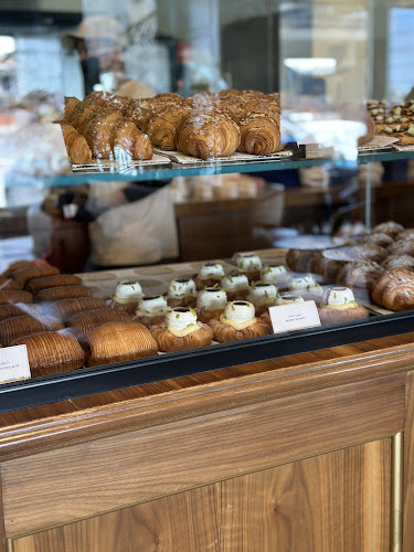 كروي بيت الخبز - الضيافة