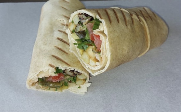 Opinii despre فلافل عمو باسل Falafel Amo Basil în الدمام - الضيافة