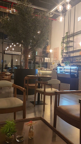 Opinii despre DUNES CAFÉ în جدة - الضيافة