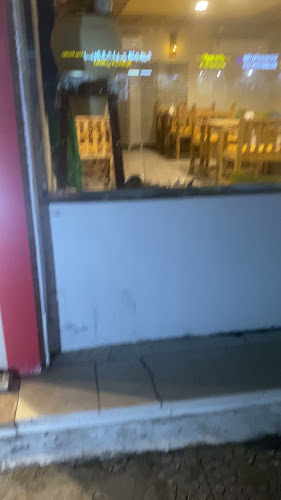 Comentarii opinii despre مطعم زاد النواخذة للمأكولات البحرية