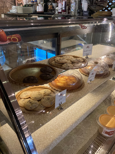 Comentarii opinii despre Diwaniya Aldeera 1 ديوانية الديرة