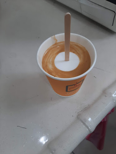 Comentarii opinii despre Costa Coffee