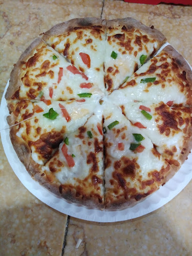 Opinii despre مطعم فاطمه يحيى جراح în تبوك - الضيافة