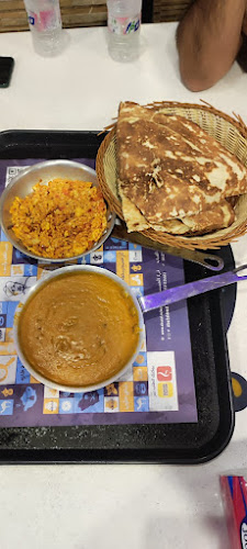 MP94+3J3 حي، شارع الأمير عبدالعزيز بن مساعد بن جلوي، المربع، الرياض 12612