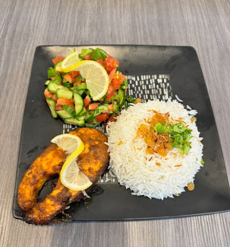 مطعم لذة دارين للمأكولات البحرية و الهندية - حفر الباطن