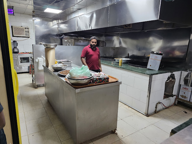 مطعم العوائل المينا للأسماك للمأكولات البحرية ينبع Mina Seafood Restaurent - ينبع