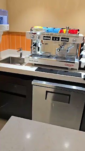 كولد ستون كريمي - الضيافة