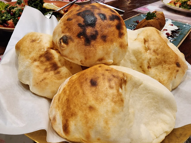 برج الحمام بيسترو