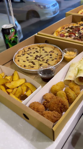 لورينزو بيتزا