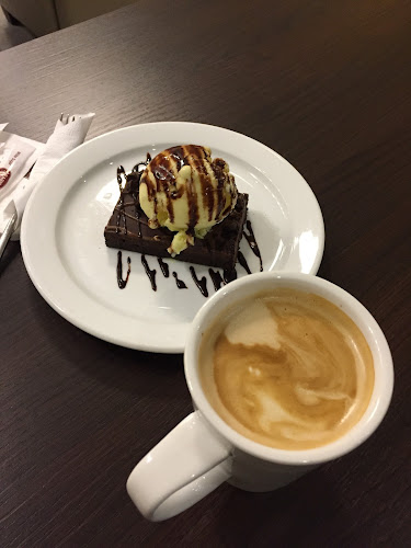 هيف وكيف كافيه