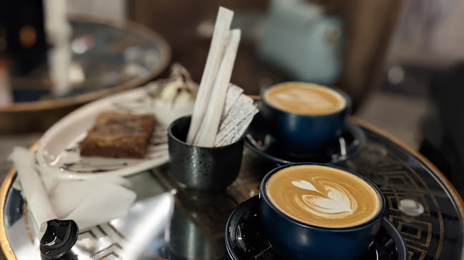 Opinii despre فيلا فيروز VIILA FAYROUZ în حفر الباطن - الضيافة