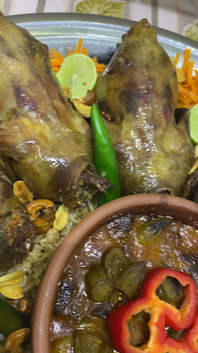 Opinii despre مطعم نسيم الحياة în املج - الضيافة