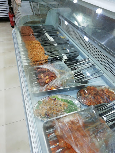 مسجد الحمودي، حي الفيحاء، المطار القديم، 6359، 4685 شارع عبد الله السليمان، مقابل، جدة 22246