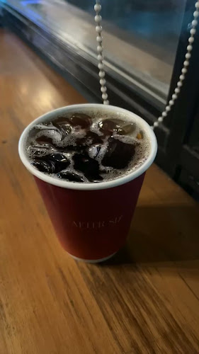 مقهى مابعد السادسة - الضيافة