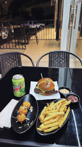 مطعم ون بايت ONE BITE - الباحة