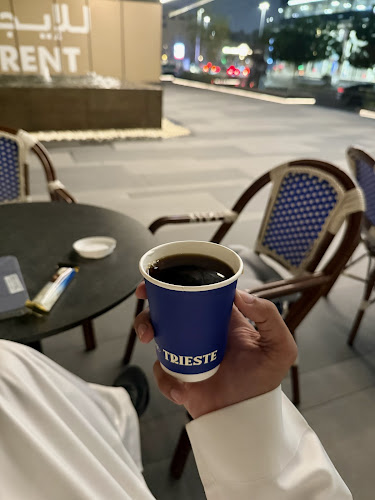 TRIESTE - الضيافة