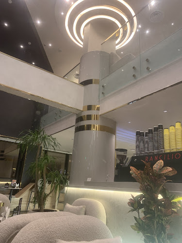 20UR Dammam - الضيافة