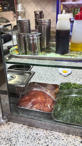 Opinii despre فلافل عمو باسل Falafel Amo Basil în الدمام - الضيافة