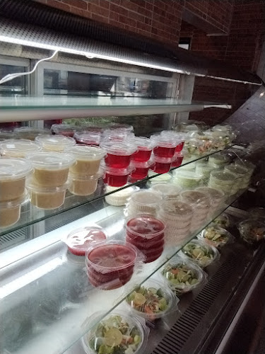 Comentarii opinii despre مطعم تاج محل بيشة