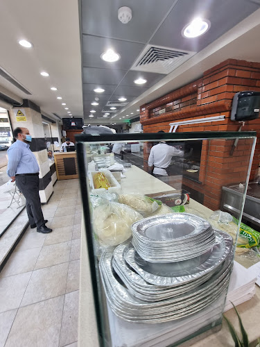 مطعم غير شكل - جدة