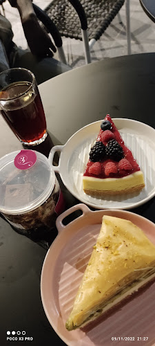 AŚK COFFEE | مقهى آشك - الضيافة