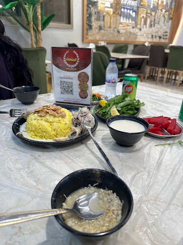 طريق الأمير سلطان بن عبدالعزيز، السليمانية، الرياض 12232