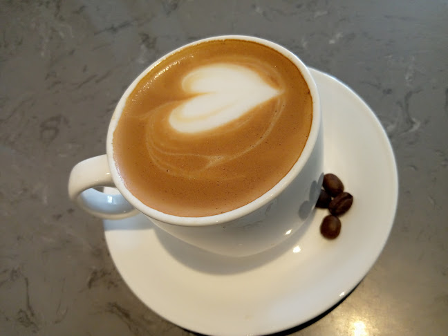 مقهى مروق كوفي / شيشة / أرجيلة - الضيافة