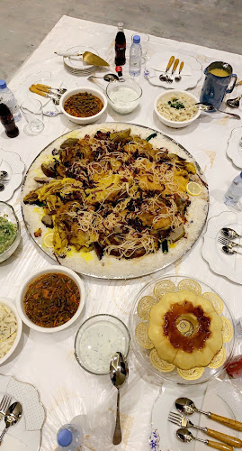 مطعم عيون الوسام العليا - الضيافة