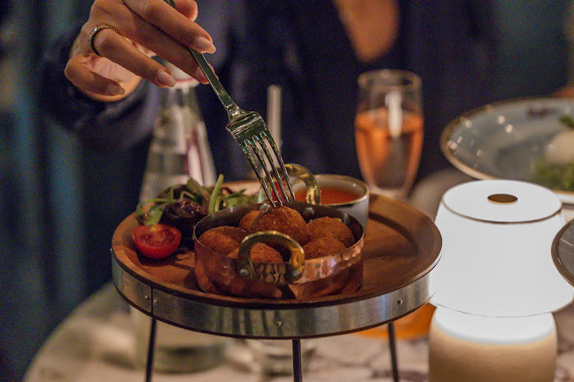 7462 حي, المعذر الشمالي، طريق الامير محمد بن عبدالعزيز, الرياض 12314