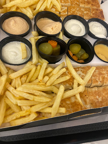 Opinii despre بيت الشاورما în الرياض - الضيافة