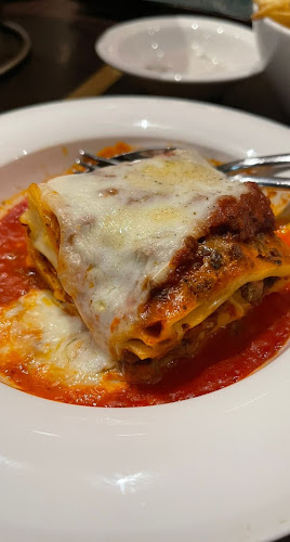 طريق الأمير محمد بن عبدالعزيز، السليمانية، الرياض 12243