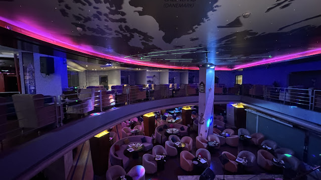 لاونج جيت ايت