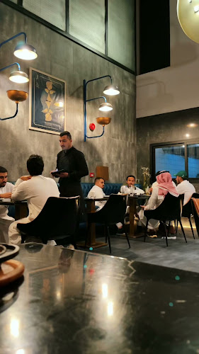Abu Bakr Street، الياسمين، الرياض 13326