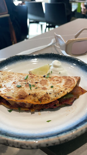 طريق الامير سلطان، الروضة، جدة 23431