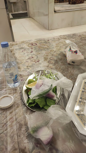 Opinii despre مطاعم اساس الزمرد البخاري în الرياض - الضيافة