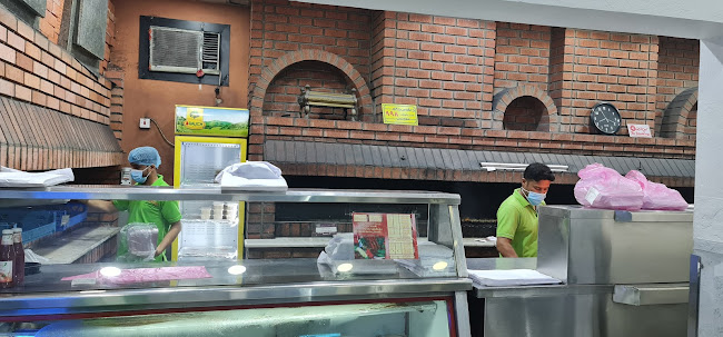 مطعم مشويات عبدالوهاب حسين الحلبي