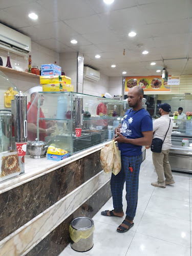 الكشك المصري فول و فلافل و كشري - مكة