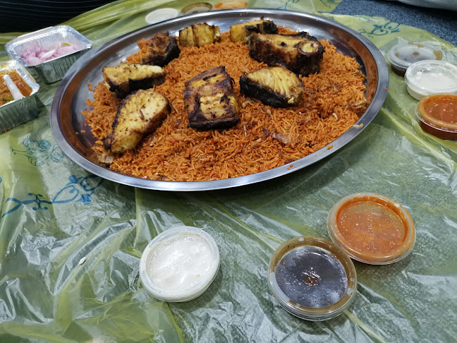 Opinii despre مطعم ركن الحضارم للأسماك în جدة - الضيافة