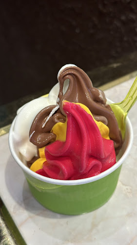 Opinii despre ايسكريم لينو în المدينة المنورة - الضيافة