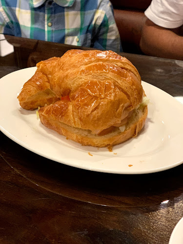 J4RJ+M25، المحمدية، جدة 23623